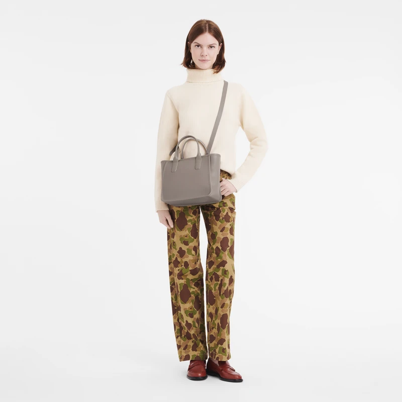 Longchamp Le Foulonné M Tote Bag Turtledove - Leather 4 Longchamp Le Foulonné M Tote Bag Turtledove - Leather - Image 2