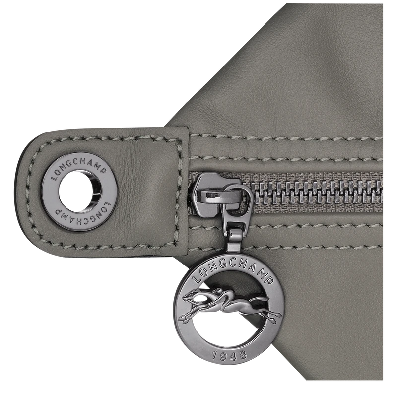 Longchamp Le Pliage Xtra M Hobo Bag Turtledove - Leather 8 Longchamp Le Pliage Xtra M Hobo Bag Turtledove - Leather - Image 6