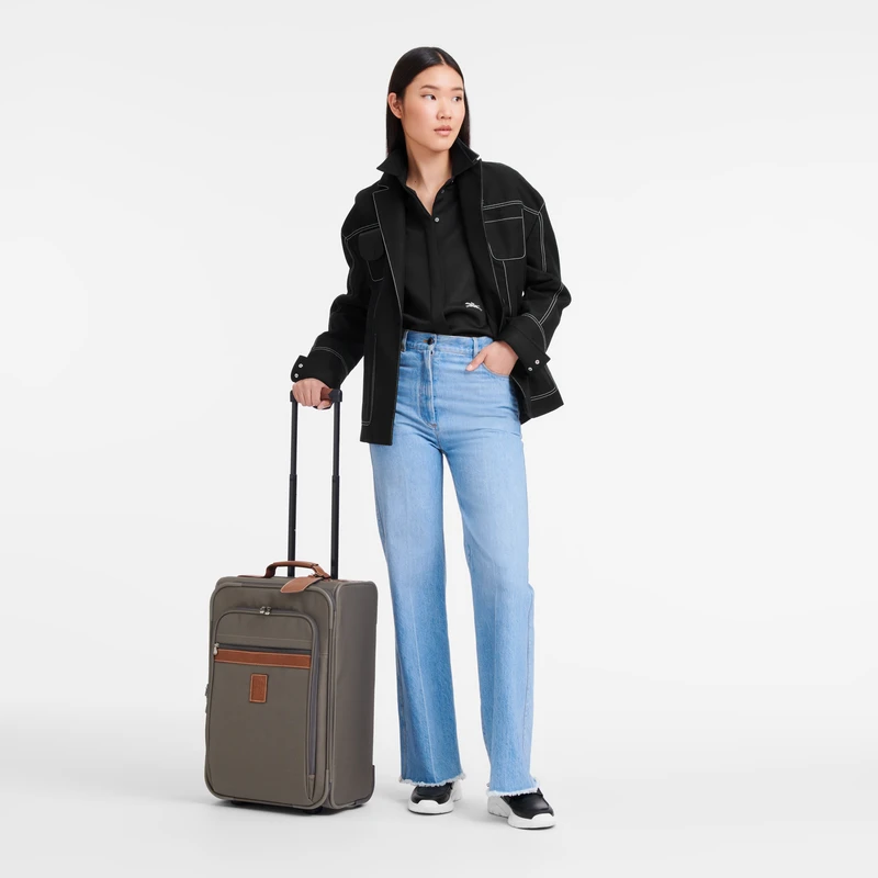 Longchamp Boxford M Suitcase Brown - Canvas 4 Longchamp Boxford M Suitcase Brown - Canvas - Image 2